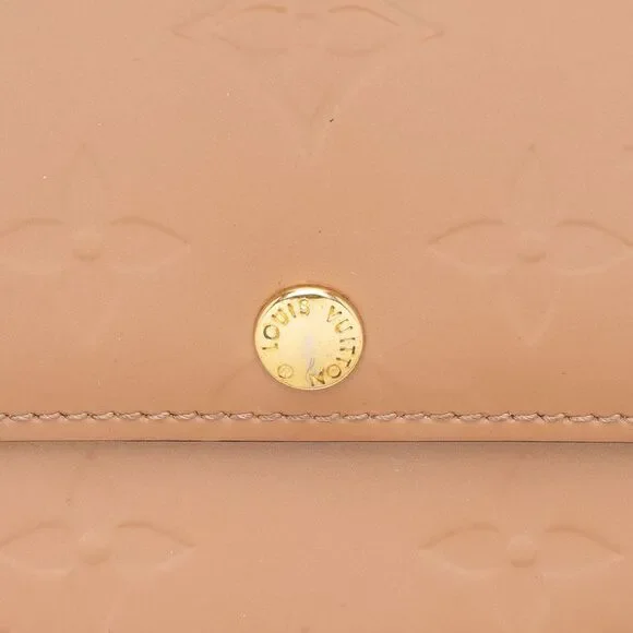 Louis Vuitton Monogram Vernis Sarah Wallet - Picture 7 of 11